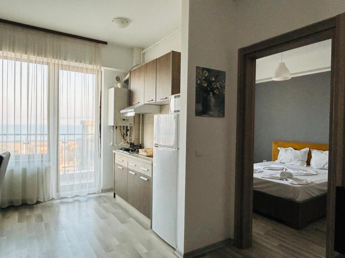 Catalina Summerland Apartaments Mamaia Nord Ngoại thất bức ảnh