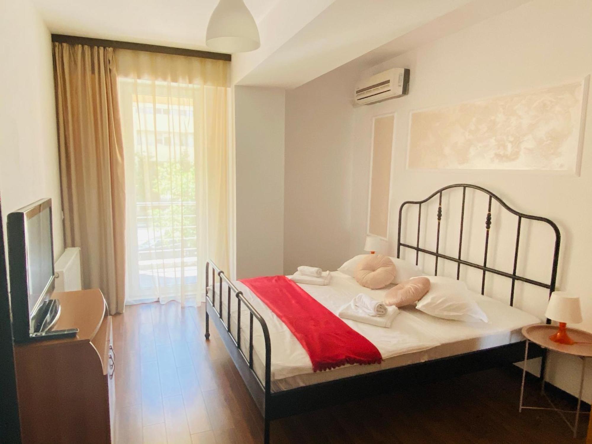 Catalina Summerland Apartaments Mamaia Nord Ngoại thất bức ảnh