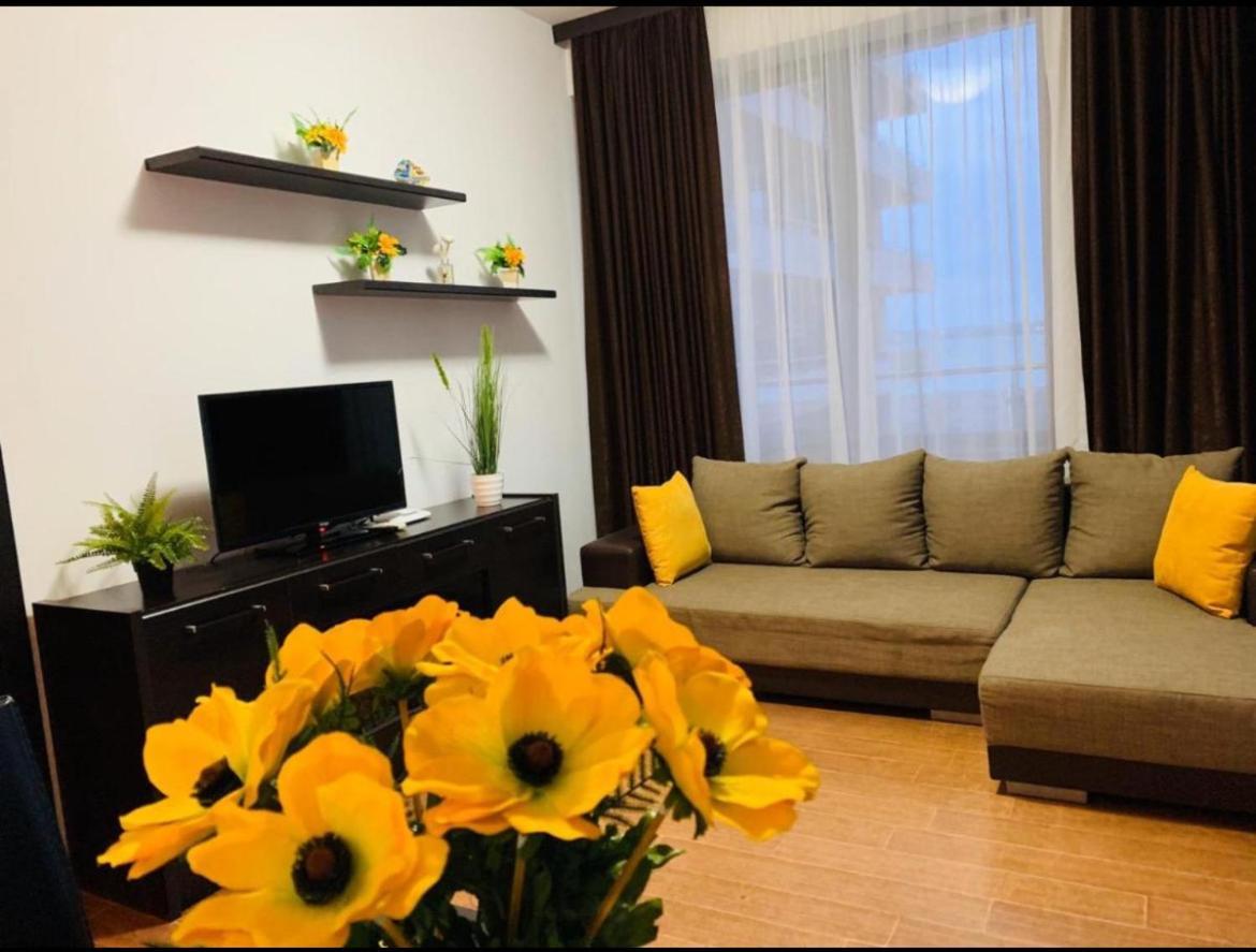 Catalina Summerland Apartaments Mamaia Nord Ngoại thất bức ảnh